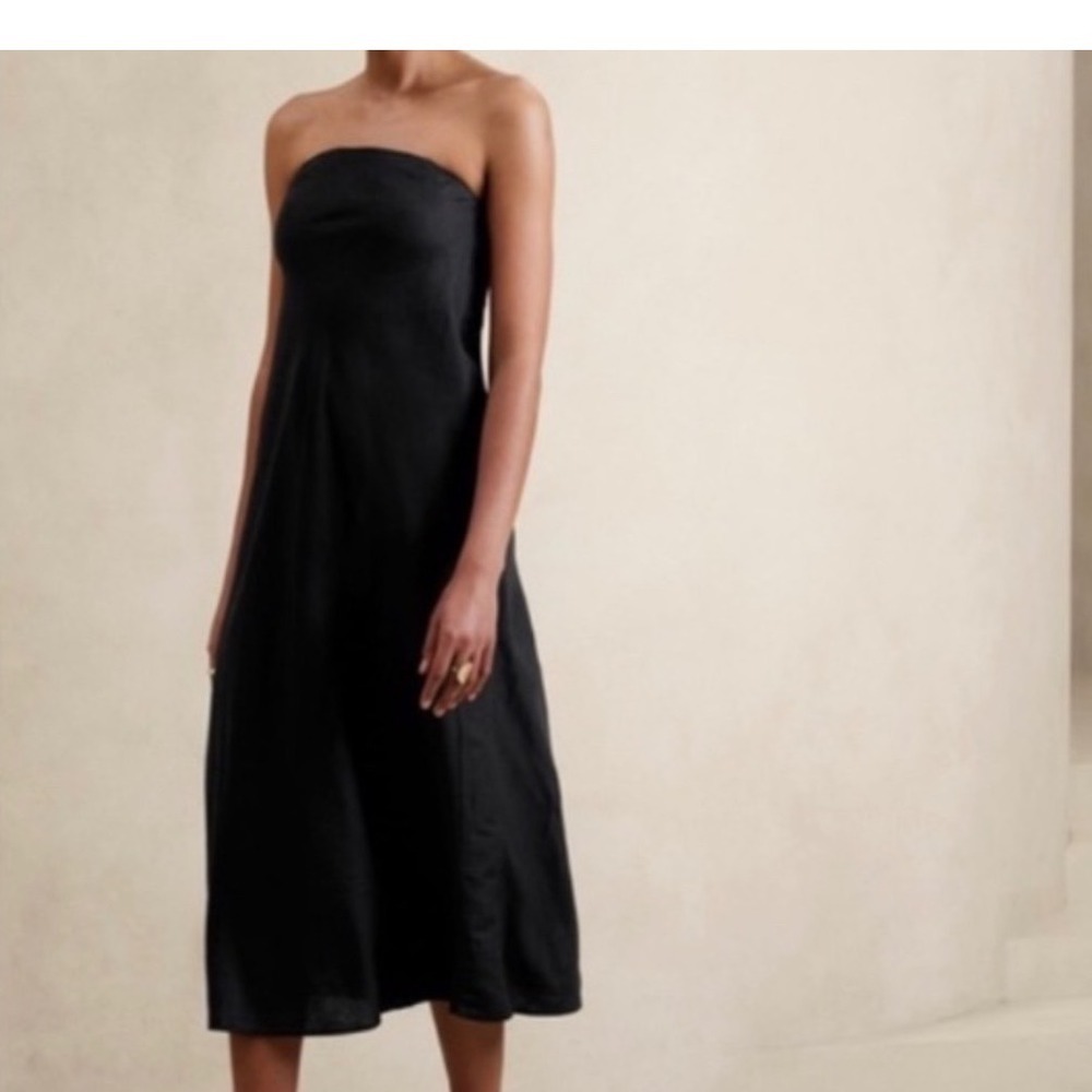 Banana Republic Black Strapless Fit Flare Dress Size 8